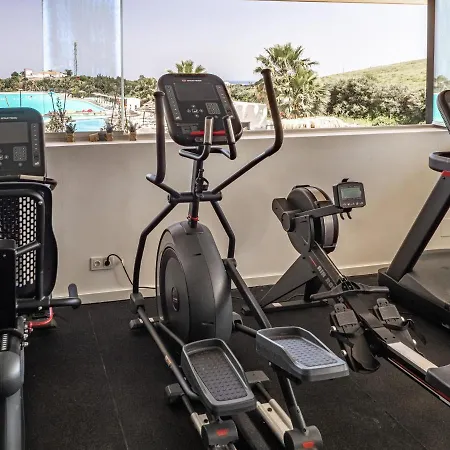 2214-modern With Private Estepona