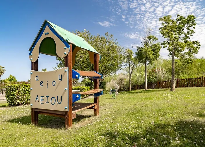 2214-modern With Private Estepona